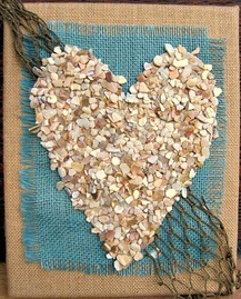 Burlap and shells!  Beach crafts with tutorials at www.shellcrafter.com